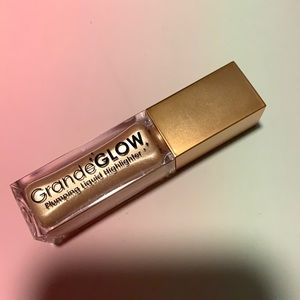 GrandeGlow Plumping Liquid HighlightLiquid Pearl